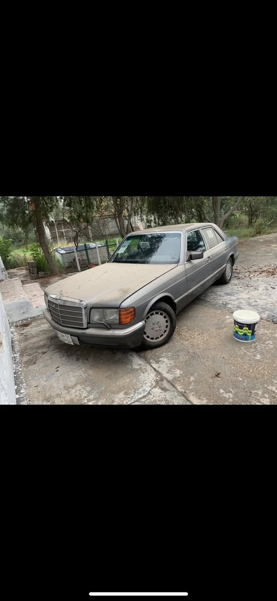 مارسدس حبري بلادي متروكه مع مفاتيح الشركه وغرفه زيرو من الجداده وسلايت وكشن كهرباء قلة بمستواه موجود والاخرى الرصاصي صدر الحمام بلادي عدا ربع بالبنيد وفول غرفه جلد كشن كهرباء وسلايت وللعلم الحبري سيدي جنجر١٢قرصمع تليفون وباسمي مخزونات للاتصال***********
