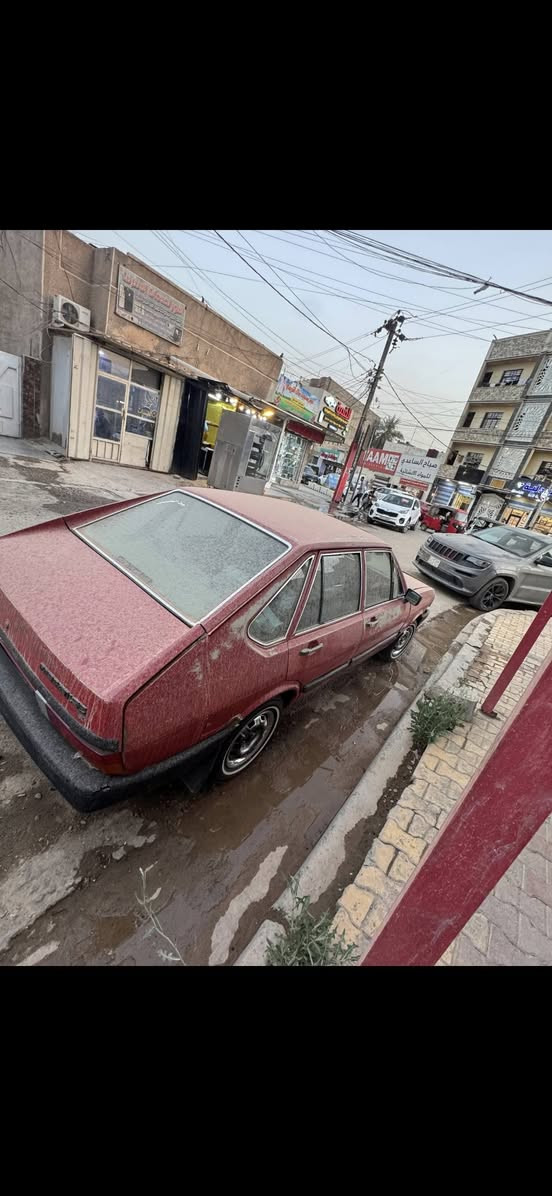السلام عليكم موديل ٨٥ سنويه باسمي مكفوله من الصبغ بلاديه تخم تايرات جديد تبريد كامل سعرها ٢٤ ومكانها بغداد موبايل ***********
