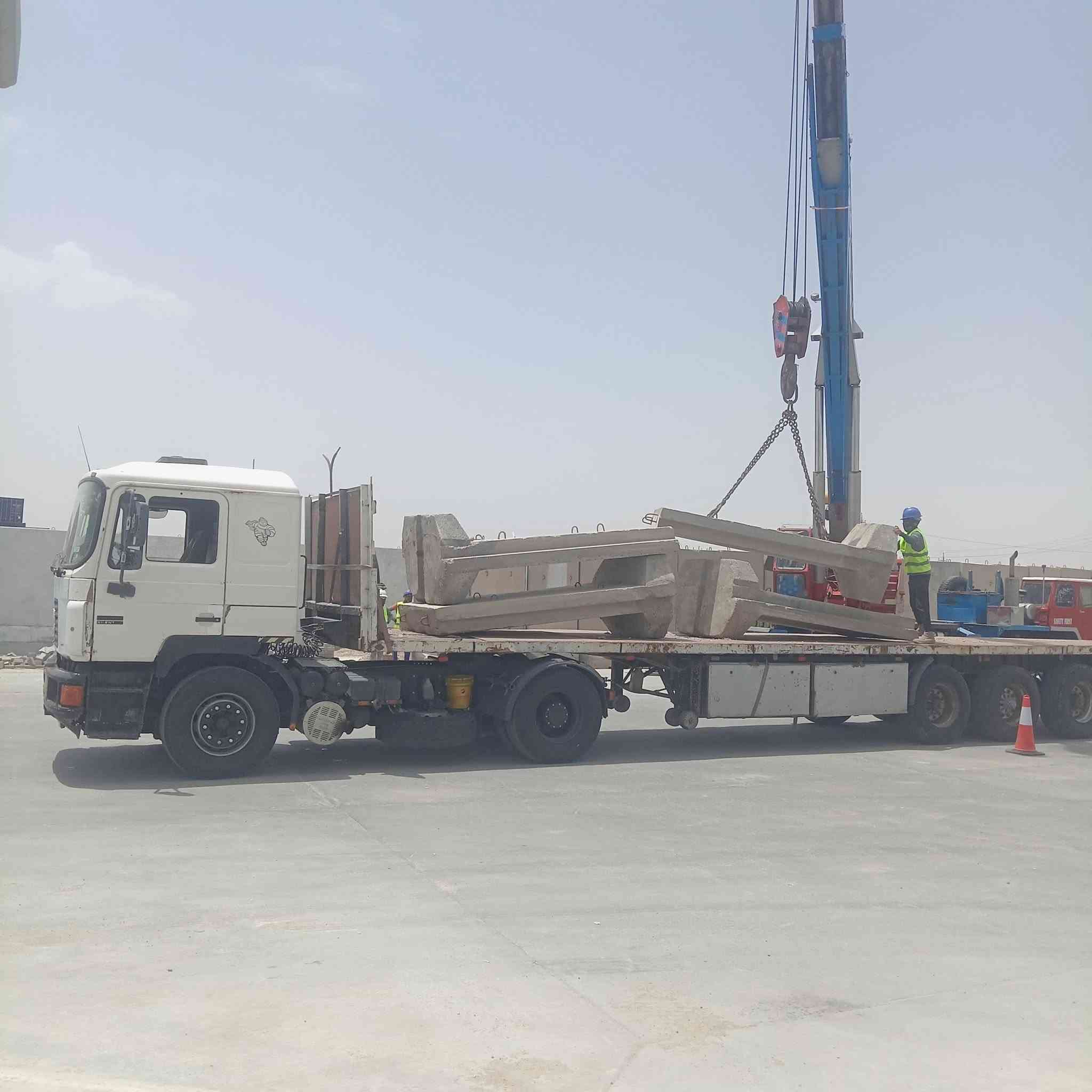 مان لبيع  مكان بصره ***********
