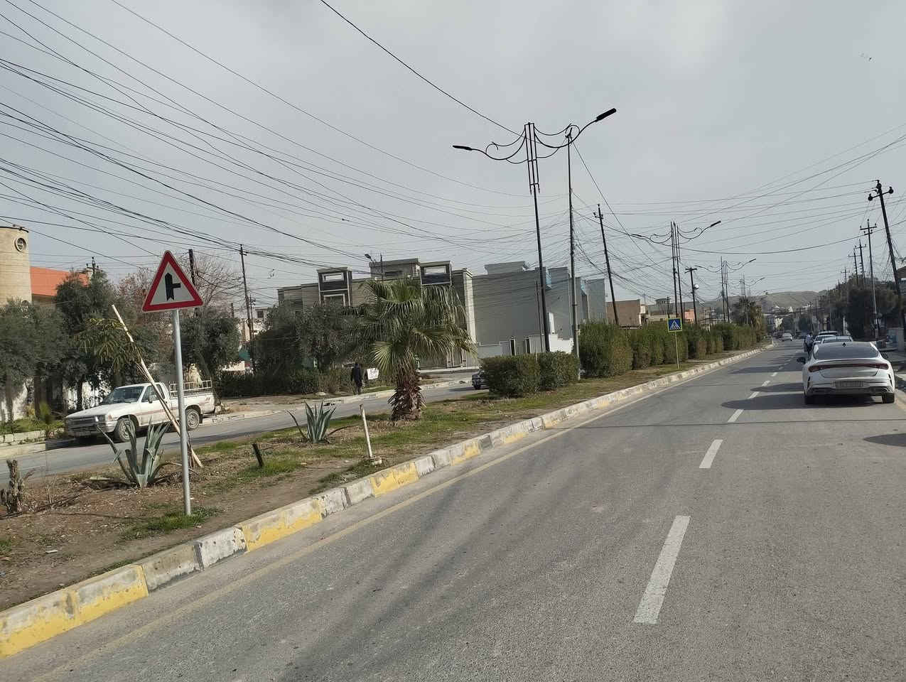 🏦  عروض مكتب بيت الأركان للعقار   🏦

الدار للبيع في حي العربي مساحة ٦٤٩ م 

الواجهة ٢٠م عرض الشارع ٣٠م اتجاه قبلة 

التفاصيل البناء قديم البيع  بحساب الأرض 

موقع حي العربي على السايدين مقابل الألبان 

🏦       البيع كامل او نصف المساحة       🏦    

السعر على التليكرام https://t.me/alarkan_1
للاستفسار مراجعة مكتب بيت الأركان للعقار 

موقع موصل حي العربي قرب مطعم ماشاءالله 

 *********** / *********** / *********** 🏦
