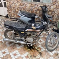 اربعه كير لبيع بيه حادث بصيط طاح دهن مالته ما ادري برغي مال صره شنو ما...