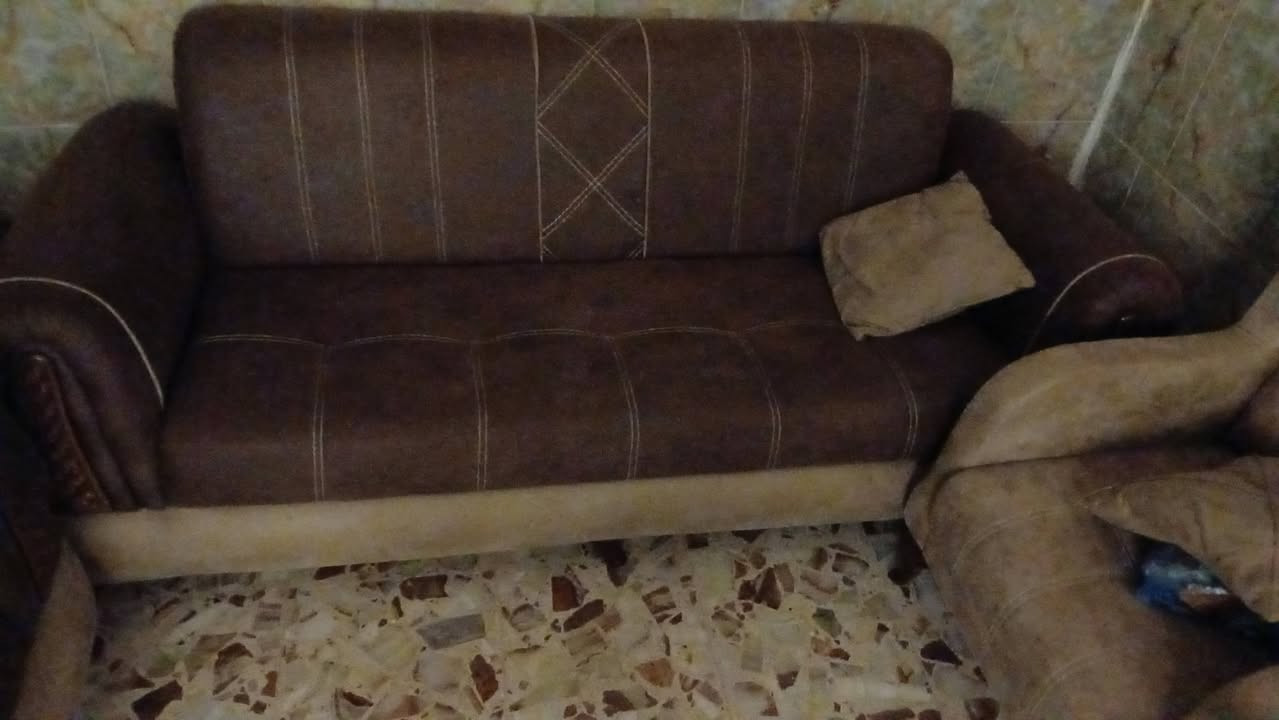 السلام عليكم  تخم السعر  300الف العنوان الثعالبة تواصل رقم ***********
س
عر 300الف
