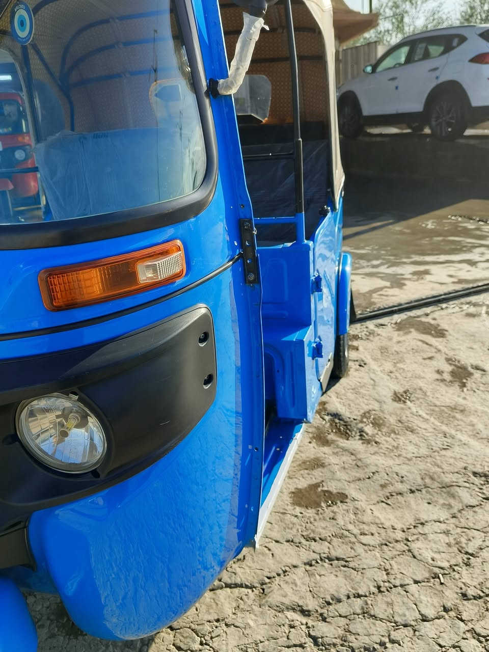 تكتك 2022شهر 11يل بيع  كفاله عامه محرك كفاله  عنوان بغداد *********** سعر خابر عل رقم ما متواجد عل فيس
