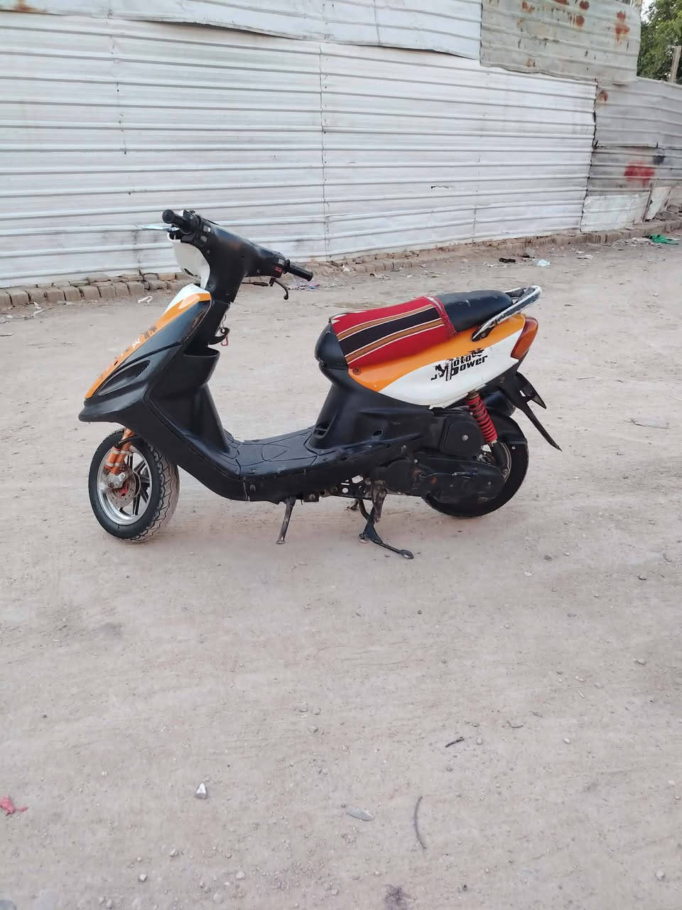 سلام عليكم شباب دراجه للبيع ويل رياضي دبلات رياضي سلف 55 رياضي صالنصه رياضي بوشه 55 رياضي  اشراي خلي يخبارني ***********
