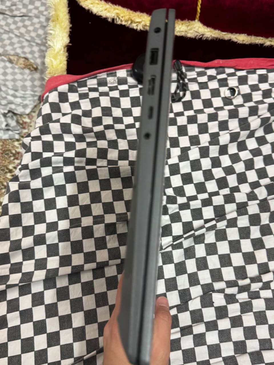 الموديل: Lenovo IdeaPad 3 15IAU7
 • المعالج: Intel Core i7-1255U (الجيل 12)
 • الرام: 8GB DDR4
 • التخزين: 512GB SSD NVMe
 • الشاشة: 15.6 إنج Full HD
 • كرت الشاشة: Intel Iris Xe Graphics
السعر : 750 الف كركوك, العراق


**إذا كنت صاحب هذا الإعلان وتريد حذفه لأي سبب، رجاءا أرسل رسالة إلى الدعم الفني**