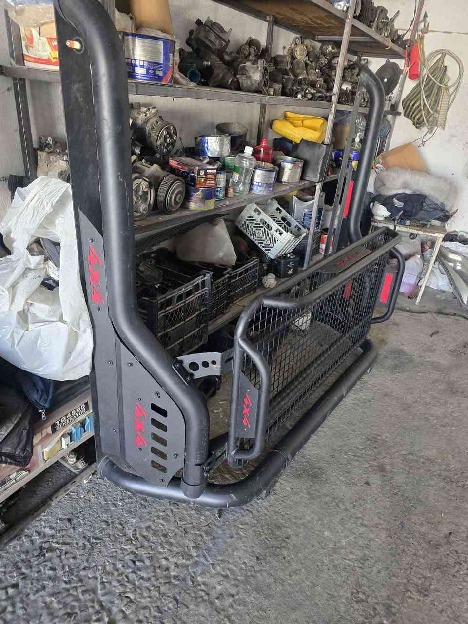 چەمچەی ئۆتۆمبیل بۆ فرۆشتن   بۆ هەموو ئۆتۆمبیلی  دەبل ئەکسل و تاک ئەکسل دەبیت  *********** Singapore
