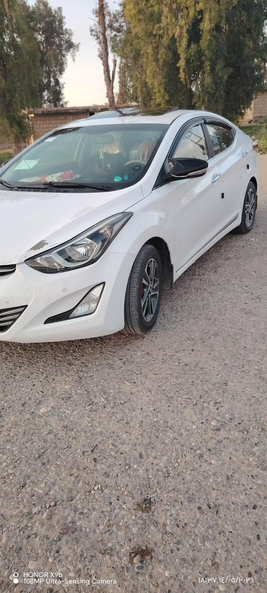 النترا فول بلا بصمه محرك 18  خليجي بيها ملاحضات بدون صبغ. موديل 2015 سونار مرفق السعر 118 مجال ***********
