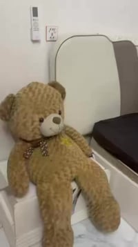 غرفه للبيع بسعر 300المكان الغزاليه بغداد للاستفسار الرقم:07763317155