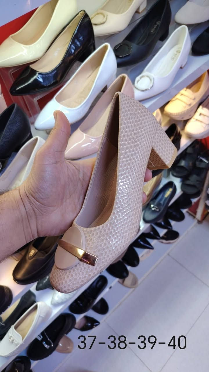 تخفيضات 🎉✨

سعر القطعه. 10 

متوفر توصيل داخل ديوانيه ♥️
القياسات مذكوره 👇


**إذا كنت صاحب هذا الإعلان وتريد حذفه لأي سبب، رجاءا أرسل رسالة إلى الدعم الفني**