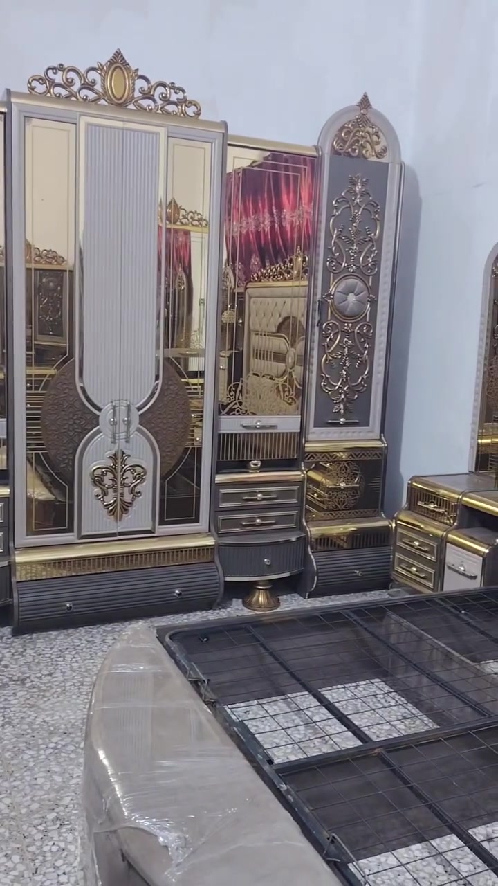 🔨 نجار متنقل 🔨
وفتح وشد وتصلّيح غرف النوم العراقية والتركية ومصريه وماليزيه
شغل مرتب ونضيف وبإتقان 👌
🛠️ فتح غرف
🛠️ شد وتصليح
ونقل الاثاث
🚐 نجي لحد باب البيت
💰 أسعار مناسبة وماكو غش
🕰️ نلتزم بالوقت
🤝 أمانة وخبرة
📞 للاتصال والحجز:
(***********) مكان سماوه 
غرفتك ترجع مثل الجديدة إن شاء الله ✨
