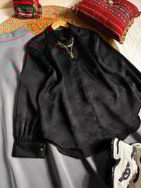 قميص وتنورة • ستان • مقاسات 38-48