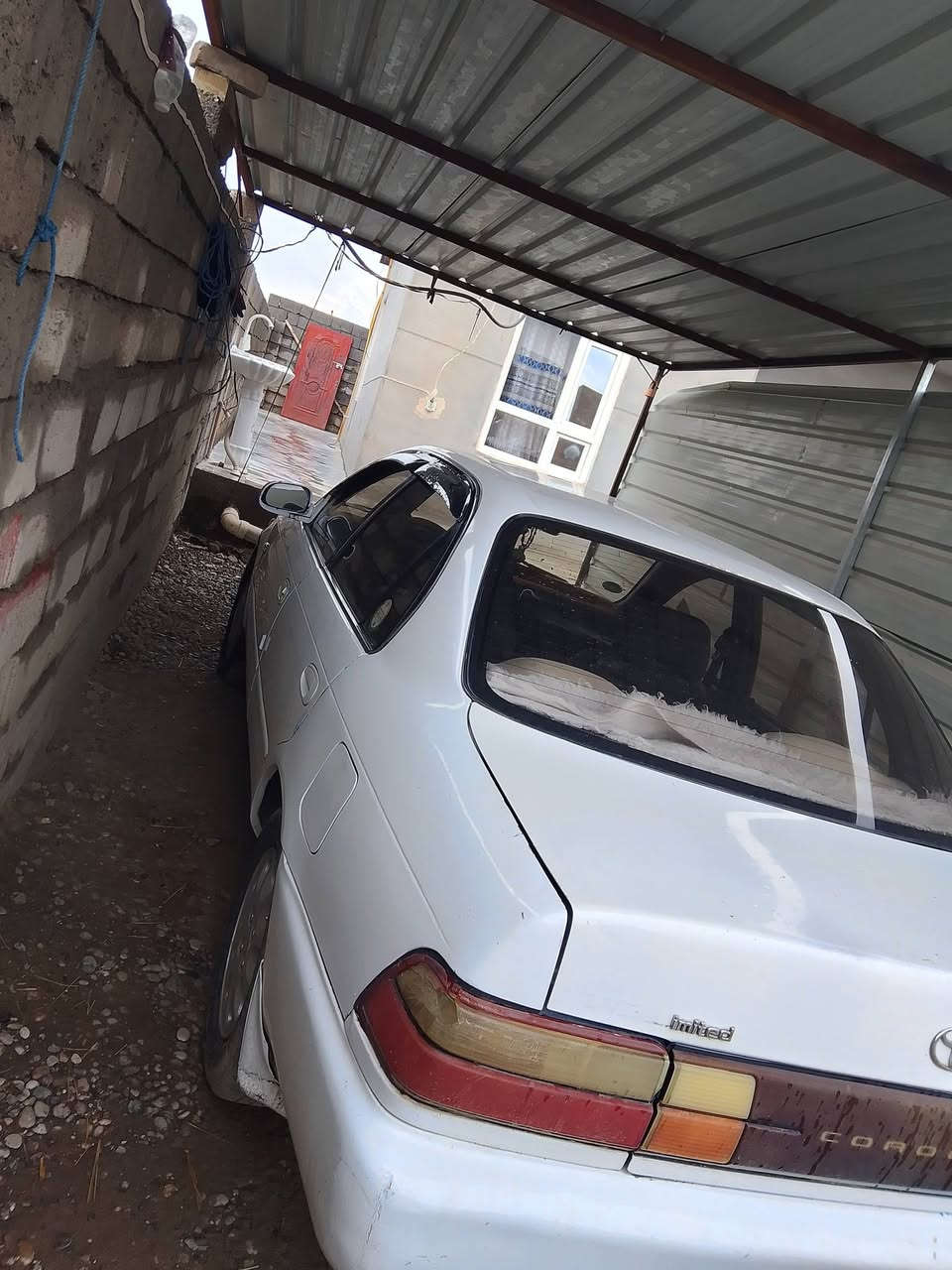 سلام عليكم ورحمه الله وبركاته
كورلا موديل 93 رقم دولي سياره 
اصوليه شرط التحويل
كير محرك شرط سياره حلوه اقتصاديه 
وشوف العين يبري الذمه الاتصال السعر 63 وبيها مجال 
*********** المكان الشرقاط الساحل الايسر
