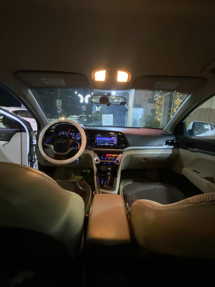 النترا للبيع مديل ١٨ 
حادثه جاملغين وبنيد مبدل 
السعر ١٢٣
***********
