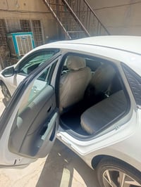 النترا موديل ٢٤خليجي مكفولة بيه بارد قليل بالجاملغ الأمامي ماشيه ٣٣فتح...