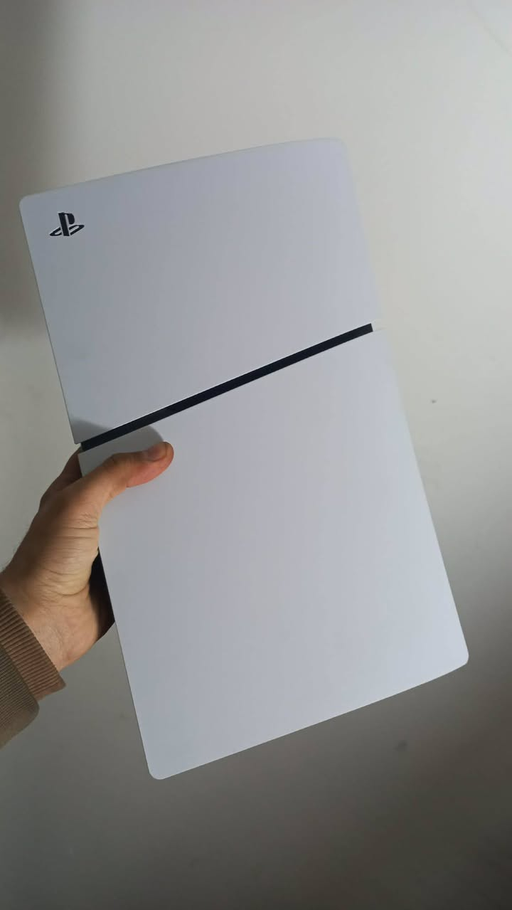 بلي 5استخدام قليل جداد شخط مابي اوربي سلم مع قرص  جي تي فايف 
نسخه فور جهاز مكفول من كلشي 650قفله 0772315535
مكاني بغداد شخط مابي استخدام قليل ممشغل عليه بس قرص جي تي فايف


**إذا كنت صاحب هذا الإعلان وتريد حذفه لأي سبب، رجاءا أرسل رسالة إلى الدعم الفني**