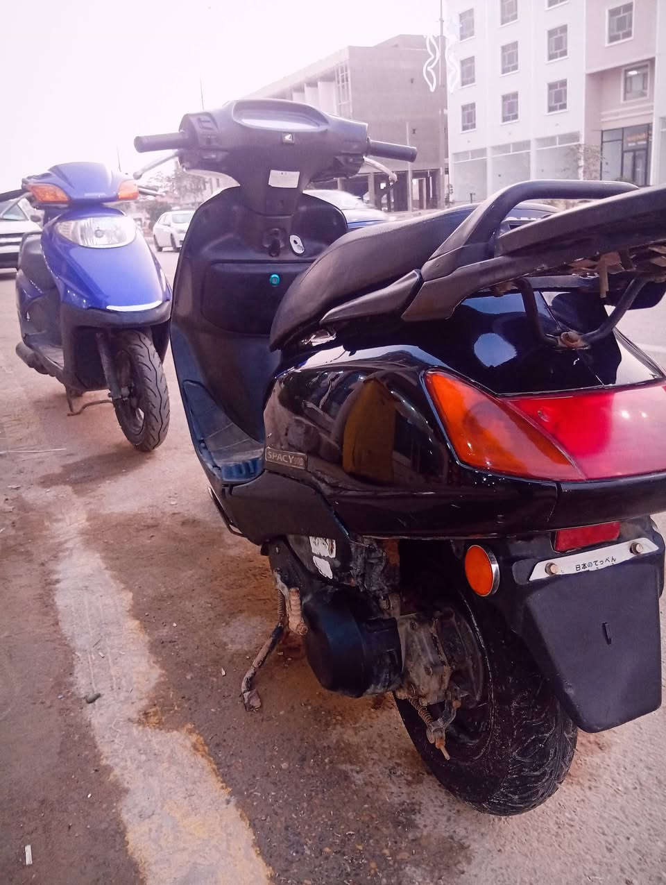 السلام عليكم
دراجه سبيسي ياباني 
نضيفه من كلشي 
كفرات اصلي 
كهربائيات كلها شغاله 
المكينه مفتوحه مره وحده 
السعر 650
وبيها مجال الطيبين 
المكان كوت / الزهراء مقابيل حسون ابو عمبه
الاستفسار عن ‏‪***********‬‏
