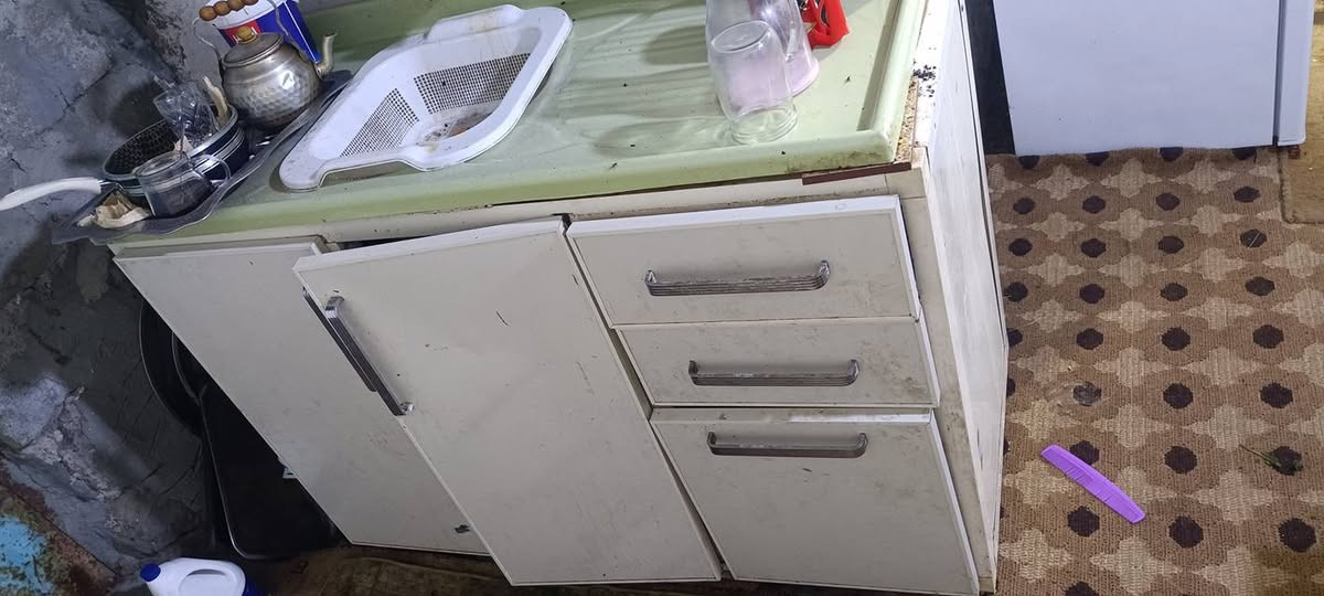 للبيع ب550 وبيه مجال كبون
***********
