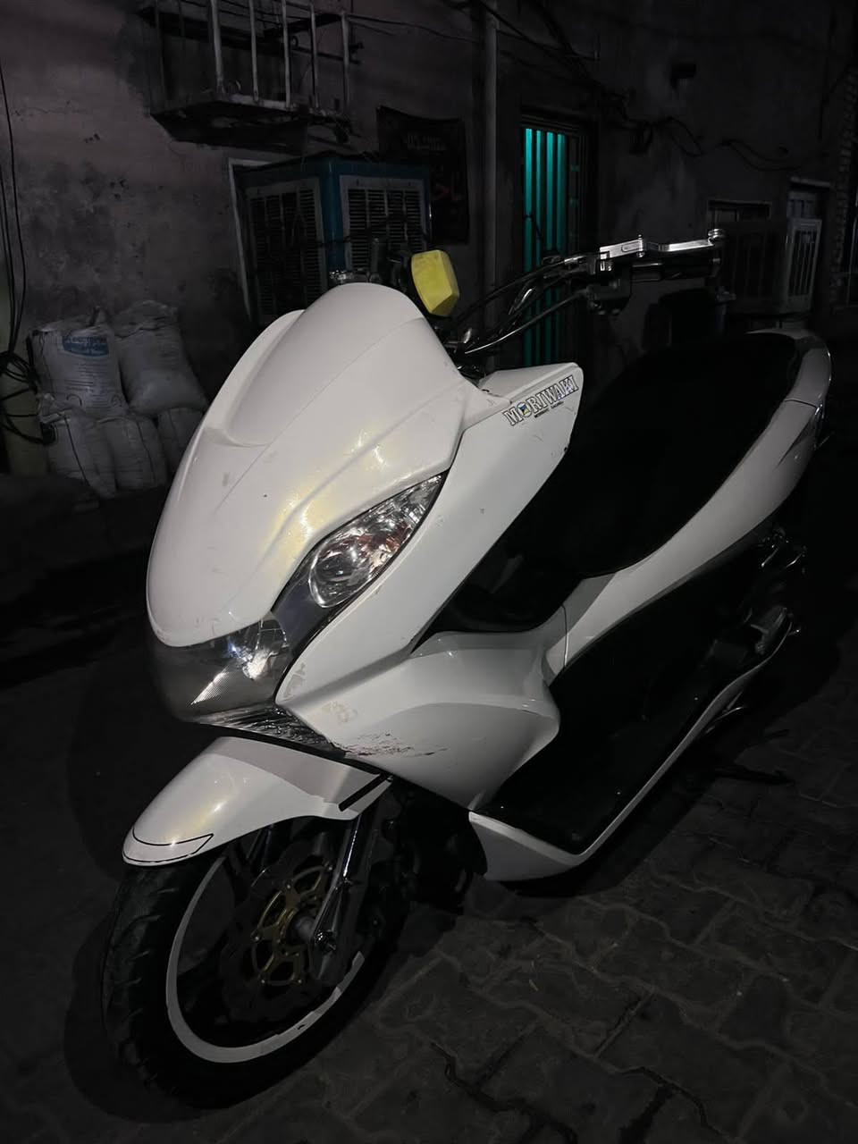 جيل اول ياباني كفاله الدراجه  مزوده تزويد كله من اليابان بلادي بيه شخوط خفيفه موضحه بلصور لسعر واحد و300 مكاني مدينة الصدر


**إذا كنت صاحب هذا الإعلان وتريد حذفه لأي سبب، رجاءا أرسل رسالة إلى الدعم الفني**