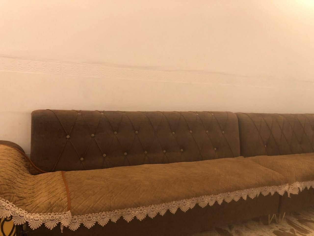 تخم عشر مقاعد بي ضرار زاوية نازلة اشوية تفصال سعر 150مكان مدينة الصدر استفسار اكثر اتصلو على رقم
***********توصيل عندي
