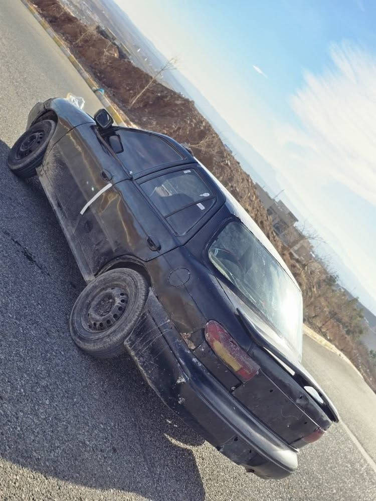 كياسفيا موديل 1994 گیر مه کینە  به شه رتي فحس و فيته ر مكينه  8به خه توند و توله جوار تايه ي خاوين له ژيره  سه ياره كه علوجه  كه فيلي مالي مه ده ني ده كه م حوكمت براكه ره يه نرخي 11وه ره قه و يه ك توز مه جال ژم:***********شوين مان دياره لەكويه ن كويسينجاك, أربيل
