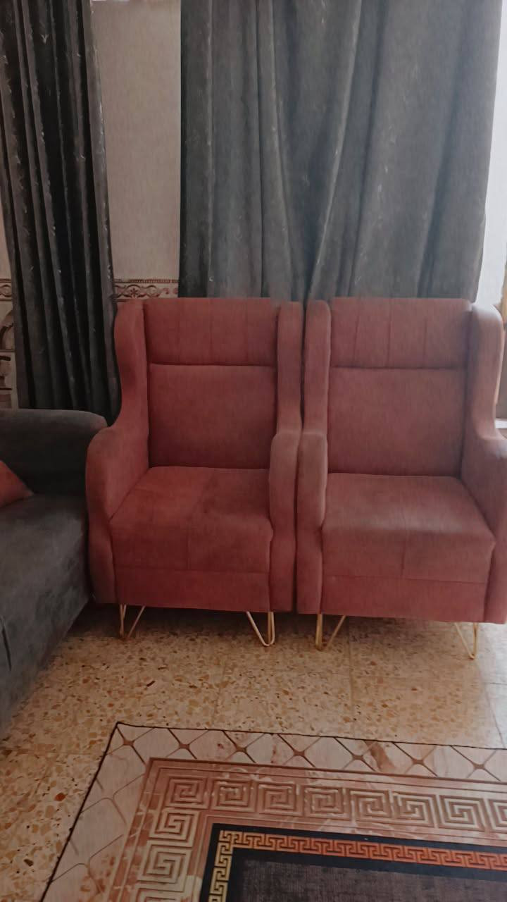 مرحبا تخم للبيع بسعر 100 الف بي اضرار بسيطةجدا بالرجلين تتصلح عادي الي يريده يجي ياخذه وويا جراجف فرو هدية


**إذا كنت صاحب هذا الإعلان وتريد حذفه لأي سبب، رجاءا أرسل رسالة إلى الدعم الفني**