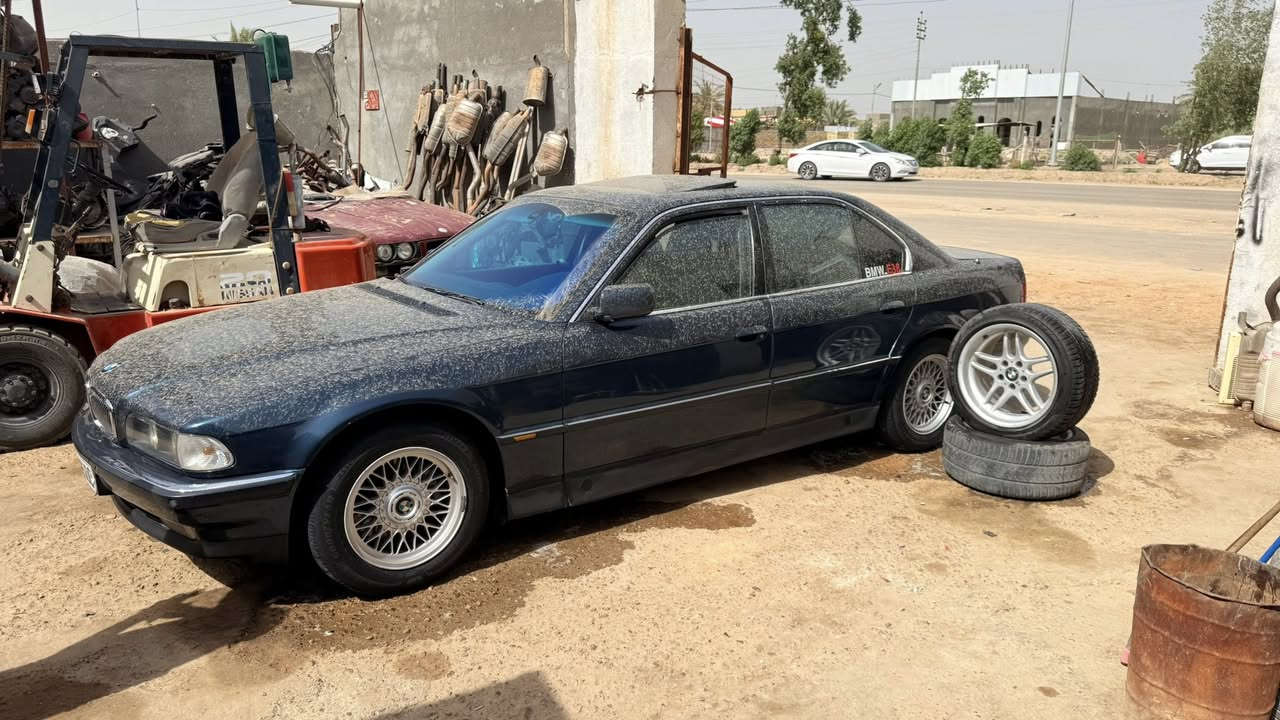 للبيع او مراوس حسب القناعه
كاسحه  744  سياره  جديده
8V
محرك شرط جديد جديد
قبل سبوع شاده
مواصفات السياره فول مواصفات 
كواتم اصليه 
0_دبل جام 
1_سلايت جام  طكتين 
2_لايت يصعد ويتزل
3_سبورت كله شغال 
4_داخل جلد اسود جديد شرط 
5_جنطه شفط
6_برده خلفيه كهرباء 
7_شاشه اندرويد 
8_ ABSنضام
9_جعمقه كهرباء
10_دبل جكمجه صاج ملكي 
السياره كير ومحرك وحداديه شرط جدد
سياره ربع مذب عليه 
_رقم سليمانيه جديد دولي 

السعر 100

مكاني بابل بالقاسم

‏‪0783 860 4300‬‏ أقل
