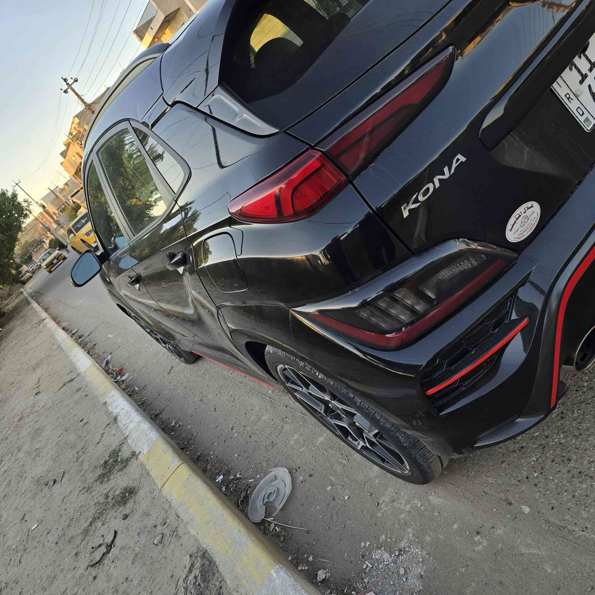 السلام عليكم …
هيونداي كونا( N )
موديل 2023
اللون : اسود
المحرك : 2000cc تيربو
شاشه كبيره نظام ابل كار بلاي واندرويد
كاميرا
رادارات 360 درجه
تحديد مسار وكروس سرعه
نظام صوت harman kardon
ستيرن رياضي 
شفتات ستيرن
الكشنات جلد وشامواه
كشن السائق كهرباء 3 وضعيات
تبريد كشنات
المرايه الوسطيه تعتيم
شاشة العدادت متغيره بعدة وضعيات
بصمه تشغيل وابواب
تشغيل عن بعد
لايت 3 عدسات زنون
وضعيات قياده متعدده
مرايا كهرباء
كزوز رياضي بلادي دبل صالنصه
صوت الگزوز طرب عند التغيير على وضع n 
سرعة السياره 300 كيلو متر بالساعه
دوسات وترايش تختلف عن النسخ العاديه
ويل رياضي حجم 19
سبويلر ومري لون اسود
مانع انحدار 
باقي المواصفات ماتحضرني ومعروفه بالنسبه للجنايه 
السياره ممتعه جداً بالقياده وسريعه جداً 
السياره مختمه حرف N بالستيرن والشباك والكشنات والدوسات والصندوق والويل والفچوج
السياره ماشيه 29 الف ميل
رقم بغداد انگليزي 
مكان السياره بغداد 
السعر 168 ورقه وبي مجال
للاستفسار 📞
***********
——————————
