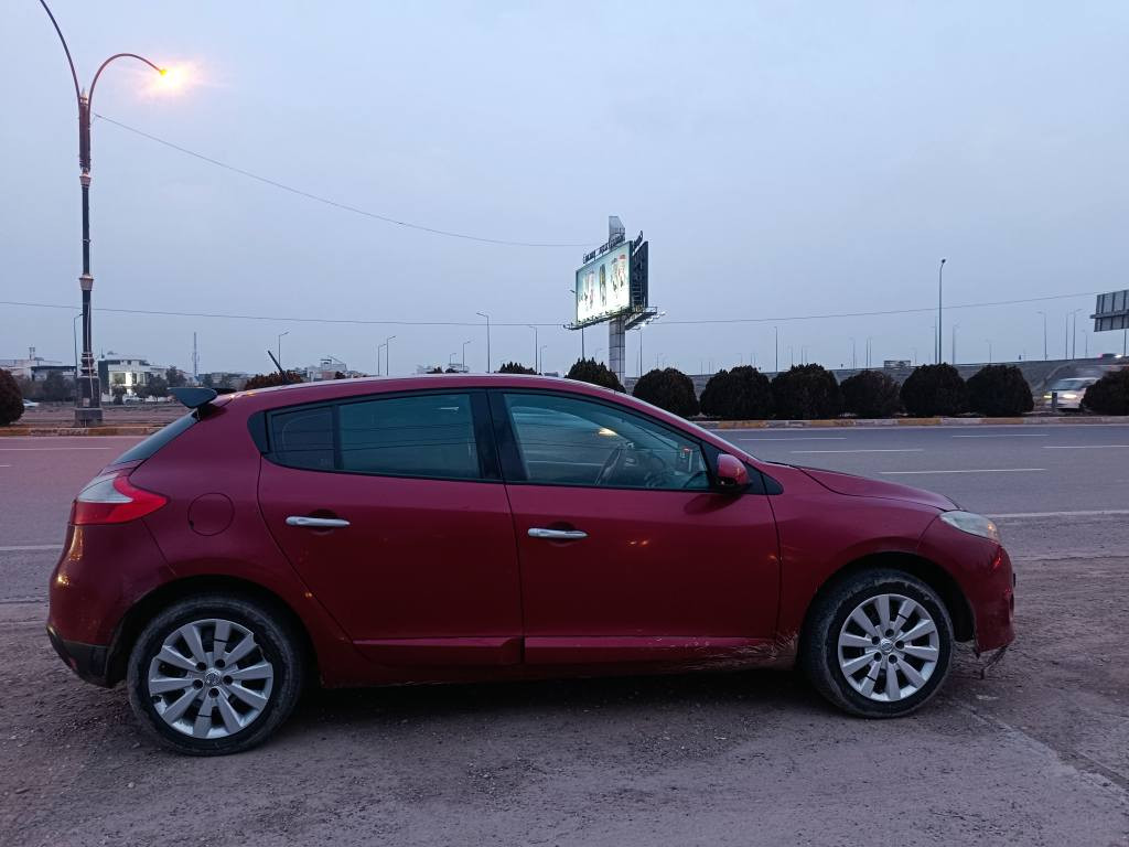 رينؤ ميگان 3  گير و مةكينة نيسان بيلاد 
گير تؤماتيك  بي بؤياخ  جوار تايةي نوي لةسةرة تةعديل سورعةية جوار جام كارةبا بلاجكتؤر سويج بةسمةية 
ئاوينة كارةبايي تةبريد شاشة ئايپاد رةقةم سليمانية  5 وةرةقة غرامةي لةسةرة  مةعامةلةشي تيداية أربيل, العراق


**إذا كنت صاحب هذا الإعلان وتريد حذفه لأي سبب، رجاءا أرسل رسالة إلى الدعم الفني**