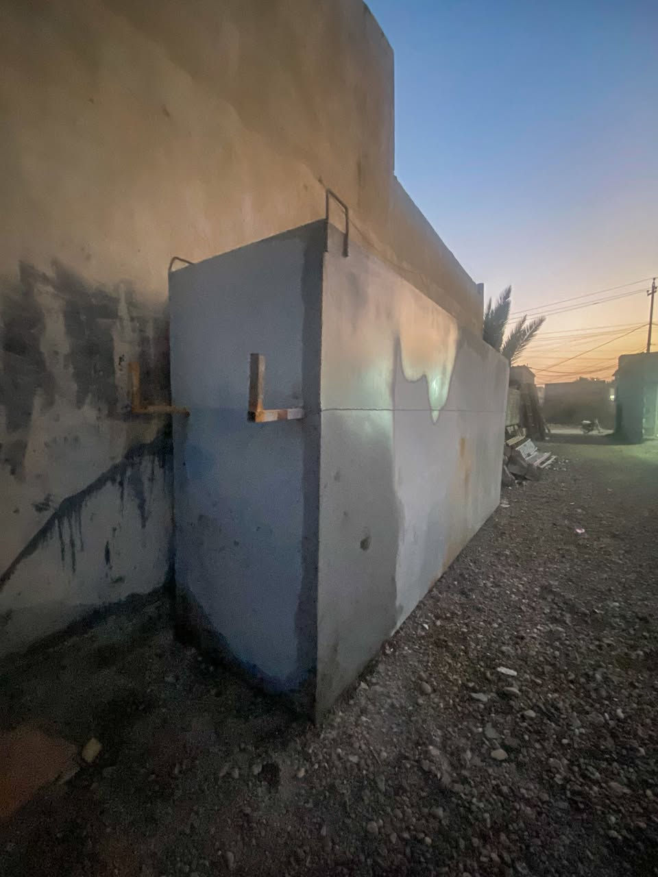 سلام عليكم
تانكي مال كاز للبيع السعة 12 الف 

‭0782 484 3148‬
