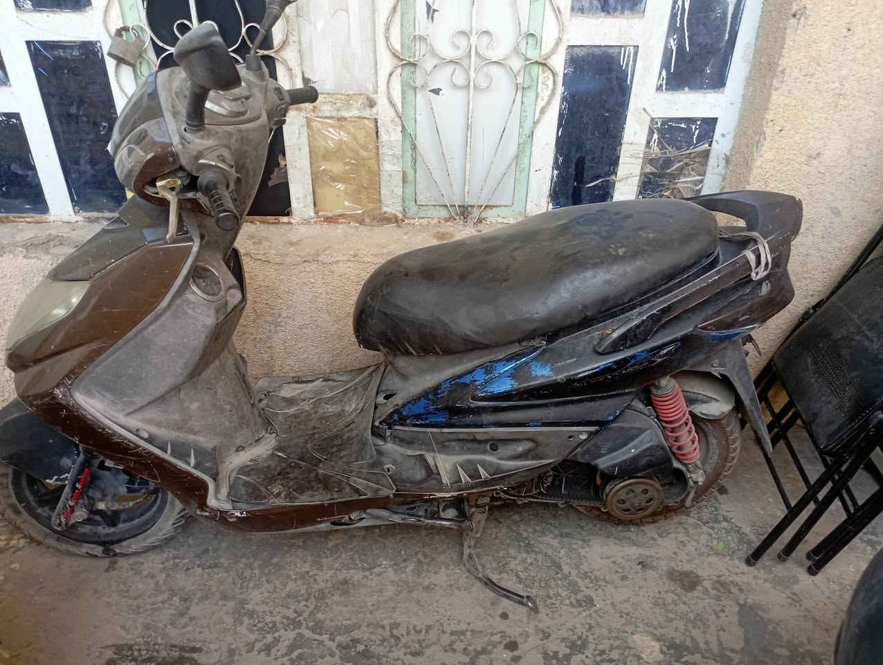 للبيع سكنس فحل كابريتر كله شقاله سلف وهندر كهربائية كله شقاله بس لبرقي مال لهندر مسحوك قراضه كامله


**إذا كنت صاحب هذا الإعلان وتريد حذفه لأي سبب، رجاءا أرسل رسالة إلى الدعم الفني**