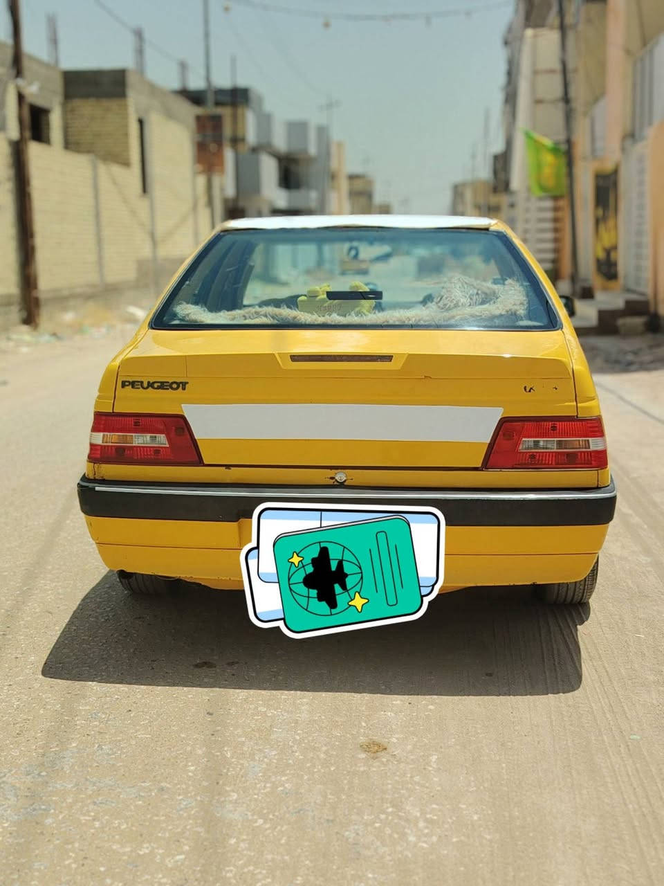 بيجو 405 تكسي 
🚖 للبيع – بيجو 405 تكسي
🔹 النوع: بيجو 405
🔹 الموديل: 2016
🔹 اللون: أصفر (تكسي).
🔹 الحالة: التبريد، الكير، المكينة، والكهربائيات كلها شغالة وبحالة جيدة.
🔹 تخم تايرات جديد.
🔹 شاشة مدمجة في الدشبورد.
🔹 رقم السيارة: كربلاء (إنكليزي).
🔹 السيارة باسمي، والهزة جديدة.
📍 مكان السيارة: النجف.
💰 السعر: 34 ورقة، وبيه مجال بسيط للجاد.
📞 للاستفسار: ***********
