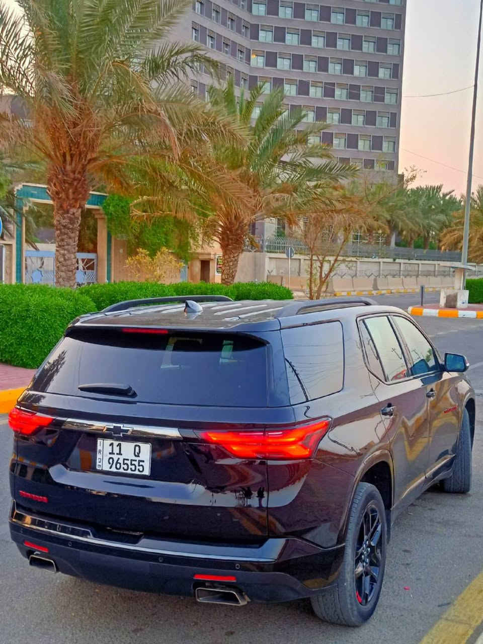 شوفرليت ترافرس
- فئة بريمير فول مواصفات
فتحتين سلايت
- موديل 2023
رقم بغداد مميز 
- محرك 6 سلندر 3600 VVT  مكفول 
- كير 9 نمر مكفول 
- عداد المسافة 39 ميل 
- 5 كامرات 360 درجة
- 7 راكب 
-منضومة زنزنون زرع عدسات اصلي 
-لايت نهار
-كشنات جلد منفصل 
- تبريد مركزي منفصل 
- كشنات الأمامية تدفئة تبريد فول كهرباء 
- رادارات امامي خلفي جانبي وميزة رادار اشخاص 
- اشاير بالمري مع حساسات نقاط العمياء 
- شاشة خزنة 
-نضام الصوت boos فول سيستم تضخم
- نظام ابل كار بلي واندرويد 
- المراية الداخلية الوسطية شاشة كامرة خلفية 
- اوتو ستارت و اوتو ستب 
- تشغيل عن بعد 
- جنطة كهرباء التحكم من 3 اماكن وميزة التحسس على القدم مع نظام فتح جنطة جزئي او كلي 
- فتحتين ثابته ومتحركة و ميزة المتحركة نوعين فتح
- شاشة اعطال وقياس الاطارات وضغط زيت المحرك ونسبة جودة الزيت و مسافة العداد المؤقت لزيت المحرك 
- شحن واير لس  
- تحديد مسار و مانع انزلاق و نظام السير على الثلوج و نظام المنحدرات 
- حساسات امامي خلفي جانبي مع منبه صوت وعلامات بالشاشة
- خزن كشن ومقود ومرآت الجانبية  
- السيارة بصمة مع 4 بصمات ابواب 
- فول تحكم ستيرن 
حادث بنيد وجاملغ فقط

للاستفسار *********** عمارة, ميسان
