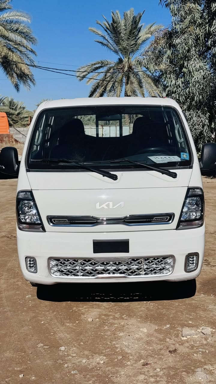 السلام عليكم كيه للبيع موديل 2024 رقم بابل مصفره ضريبه غرامات تحويل مباشر مكفوله كفالة عامه تبريد حداديه كير محرك كله شركه سعر 175 وبيه مجال 
***********
