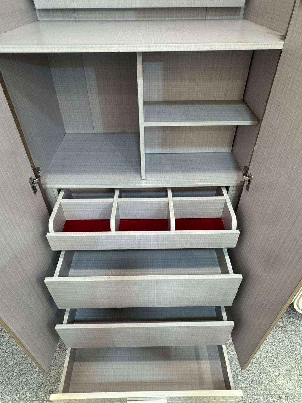 السعر ٢ مليون وبيه مجال غرفه 11قطعه عنوان بغداد جسر ديالى


**إذا كنت صاحب هذا الإعلان وتريد حذفه لأي سبب، رجاءا أرسل رسالة إلى الدعم الفني**