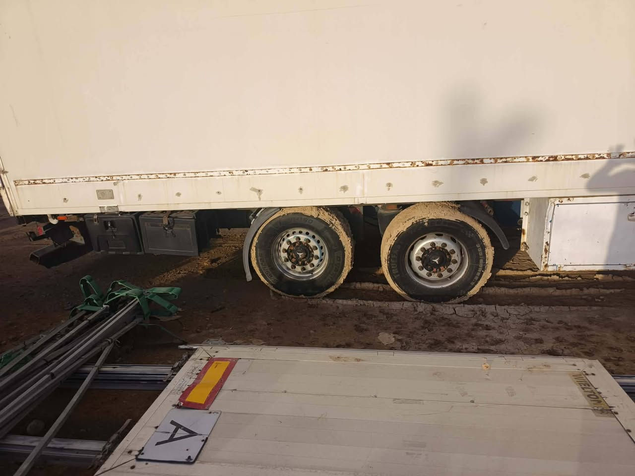 بوكس للبيع رتفاع ٢٨٥ لسعر ٣٥ وبي مجال *********** اني مكلف بل نشر
