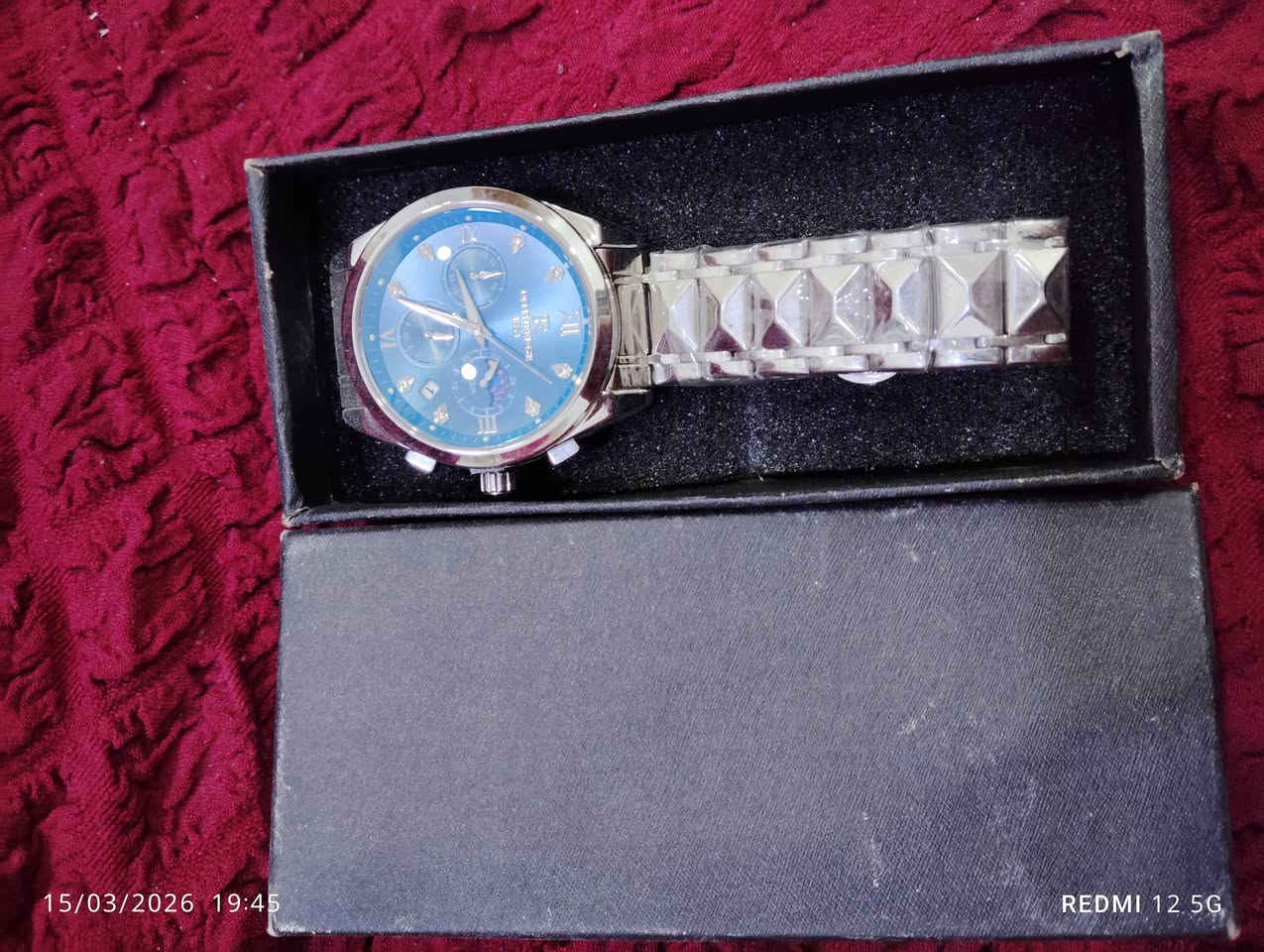 أنواع الساعات


**إذا كنت صاحب هذا الإعلان وتريد حذفه لأي سبب، رجاءا أرسل رسالة إلى الدعم الفني**