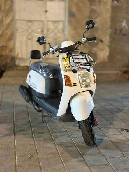 سلام عليكم.... مكلف بلنشر
دراجه ماكس بوليس 🛵 للبيع
دراجه شلعه معدل كهربائيات كلهه شغاله 
دراجه جديده  بلادية
أي نقص مابيهة
جيب فيتر وتعال افحص
العنوان بغداد مدينه الصدر  الاستفسار الاتصال على الرقم 📞 ***********
