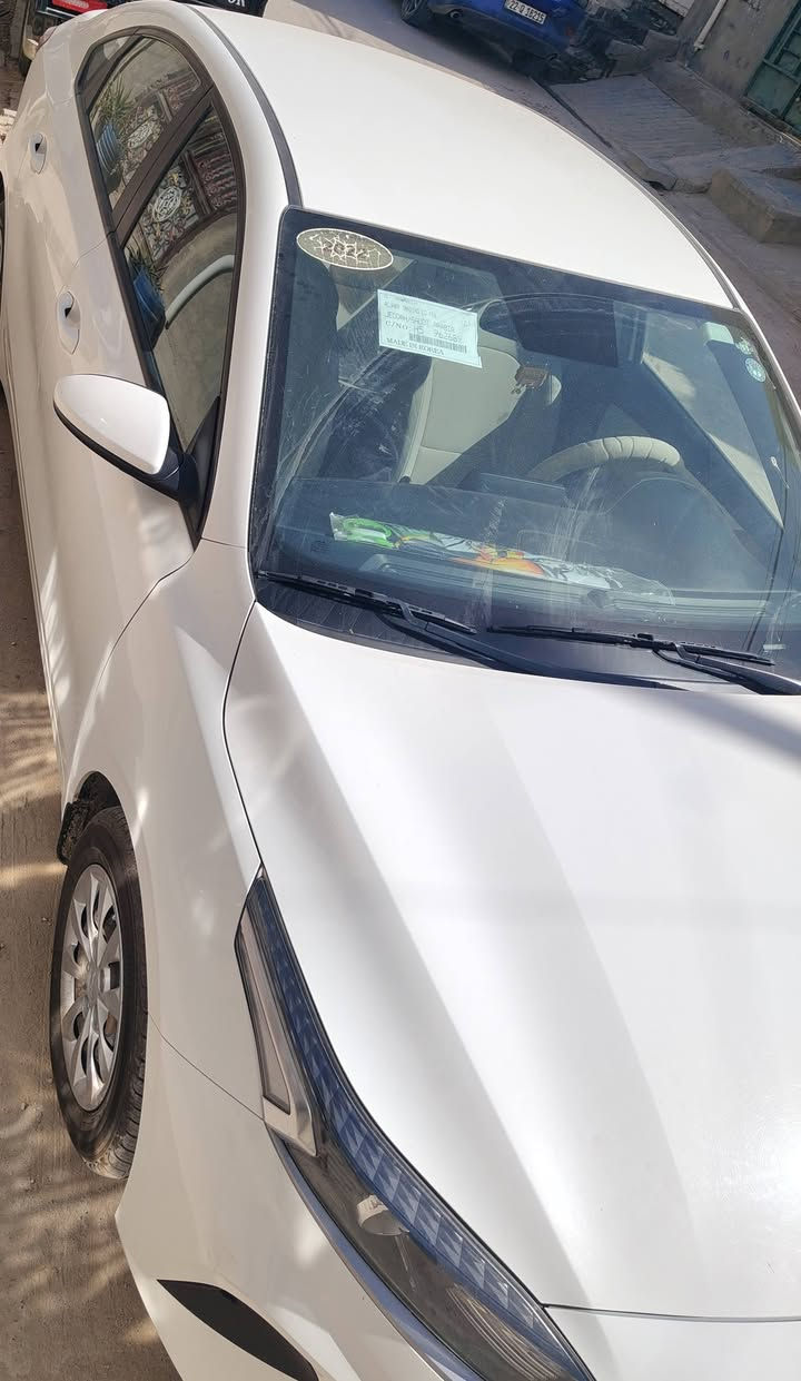 سيراتو 22 مكفولة 
رقم اربيل
ماشية 84
السعر 165
مكاني نجف
الرقم ***********
