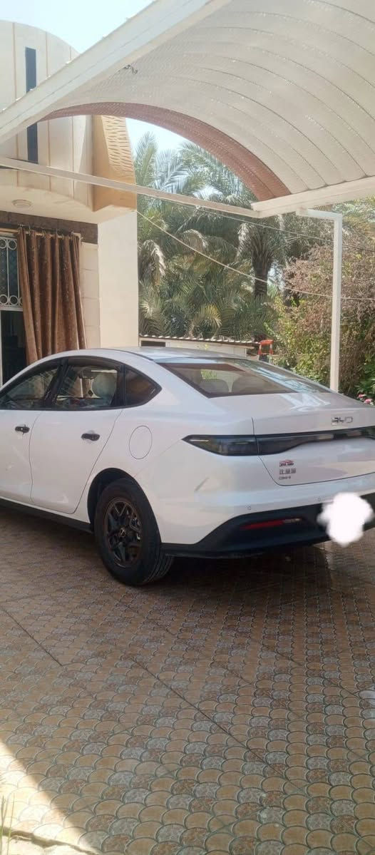 سيل فايف BYD  2025 
رقم بغداد 
كفاله عامه 
ماشيه 10 
السعر 130
للاتصال ***********
مكان سياره حله

