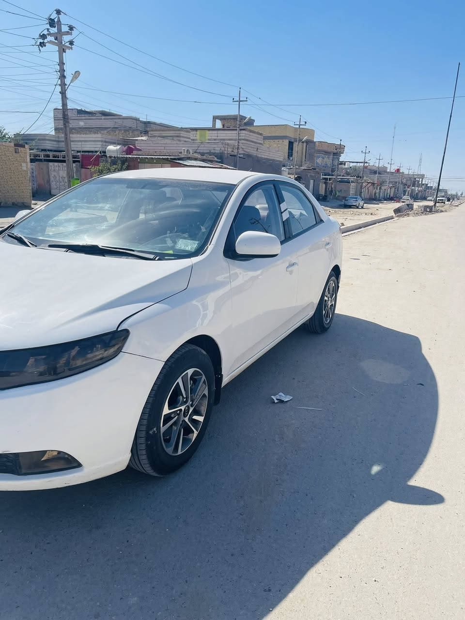 السلام عليكم كية سيراتو خليجي للبيع موديل 2013  سيارة كفالة عامةمكية كير حدادة صبغ ضربة  تخم تاير جيديدة حيل رقم بصرة سنوية جديدة تحويل ثاني يوم السيرة الداخل ماله لونين مال جناي السعر 107 وبية مجال الرقم *********** المكان البصرة
