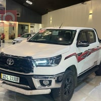 بيكب هايلوكس موديل ٢٠٢٥ دفع رباعي 4x4 2.7 4سلندر ماشية ٣الاف  مكفولة ك...