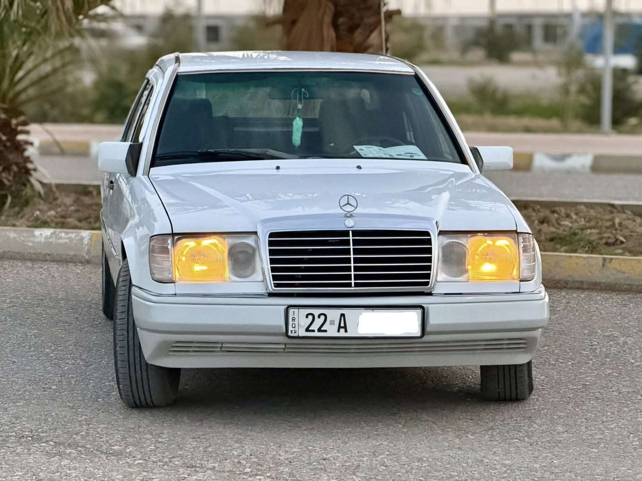 سلام عليكم
مارسدس بنز للبيع فقط
موديل 1992
محرك vvt3000
صبخ بلاد 
غرفه نضيفه
تايرات جدد
قواعد دبلات بلاد 
تبريد ثلج ❄️ 
تدفئه شغال
قفل مركزي 
جامين كهرباء
حداديه جديده
كولشي ع بلاد 
ملاحضه: فقط جاملغ امامي صبغ بدون ضربه :شبر خياس
السياره بل واقع احلا من الصور 
***********
