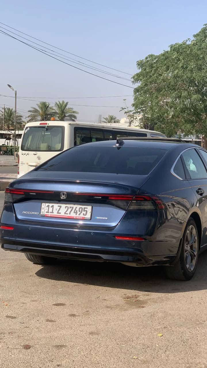 رقم بغداد
📍 بعقوبه – السياره كلش حلوه ونصبه

🚗 السيارة مواصفات حلوه و ضربە 
خفیفە و الصوره مال حادث بلمنشور
⸻

🔹 الموديل: 2023
🔹 الفئة: EXL 
🔹 المحرك: 2.0 لتر هايبرد تنفس طبيعي
 (بنزين + كهرباء)
🔹 ناقل الحركة: أوتوماتيك CVT
🔹 الدفع: أمامي
🔹 اللون الخارجي: نيلي غير محدد
🔹 الداخلية: جلد فاخر – تسخين المقاعد – تحكم كهربائي
🔹 الممشى: 46,000 كم قابل للزياده
🔹 الوارد: أمريكا 🇺🇸
📸 صور الضربة موجودة

⸻

✅ أهم المواصفات:
✔ شاشة كبيرة + كاميرا خلفية
✔ رادار + نظام مانع التصادم
✔ حساسات أمامية وخلفية
✔ فتحة سقف
✔ دخول ذكي + تشغيل بصمة
✔ مثبت سرعة ذكي (Adaptive Cruise Control)
✔ اربع انضمة قياده 
✔ نظام صوتي فاخر
✔ ستيرنغ تحكم كامل
✔ مقاعد جلد تسخين
✔  خزن ميموري 
✔ شاشه تدعم الكار بلي وابل كار بلي واندرويد اوتو
⸻
  

• السيارة ميكانيكياً ممتازة وجاهزة للاستخدام بدون أي مشاكل

⸻

📍 المكان: بعقوبه
 مراوس ب (التيما sr) 24 وفوك
بيع 195 
📞 للتواصل (اتصال أو واتساب): 
***********

🔥 سيارة اقتصادية، قوية،  مواصفات حلوه
