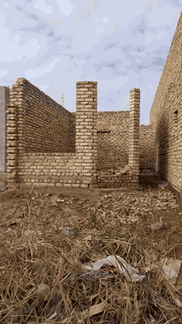 سلام عليكم هيكل للبيع العنوان الضباط المساحة ١٠٠متر التصال ***********♕***********
