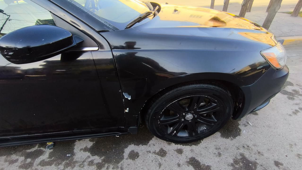 للبيع: كلايزلر C200 موديل 2013 – متانة أمريكية بحضور أنيق

كلايزلر C200 وارد أمريكي، لون أسود يفرض هيبته، سيارة عملية وقوية تناسب الاستخدام اليومي والسفر، وتجمع بين الراحة والأداء.

🔧 المواصفات:

 • الموديل: 2013

 • اللون: أسود

 • العداد: 144 ألف كم

 • المحرك: 2400 سي سي

 • القير: أوتوماتيك 6 نمر

 • المحرك والقير: جدد

 • مانع انزلاق (ثبات عالي بالطريق)

 • شاشة تاب جديدة

 • تبريد ممتاز (كمبريسر شغال) 

 • وارد أمريكي

 • سنوية سارية لغاية 2027

 • باسمي تحويل ثاني يوم

🛠️ الملاحظات (بوضوح ومصداقية):

 • فيشة وغاز ( للكمبريسر)

 • بوربرنات

 • الكشر الخارجي بنسبة 70% (السيارة استخدام يومي مو معرض)

📍 موقع السيارة:

بغداد – حي القاهرة – شارع حسينية آل الرسول

💰 السعر:

68 ورقة

قابل للتفاوض الجدي

📞 للاستفسار ومعرفة باقي التفاصيل:

***********

***********
