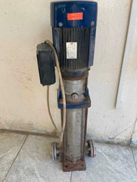 مضخة عامودية • شغالة • جرخة