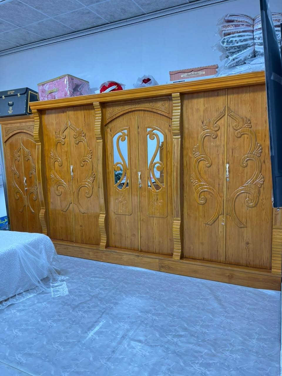 خوان عدي هاي الغرفة  جديدة  بمعنئ الكلمة 
وجاهزه نجاره عمل يد
مو سوكاوية

تسوه ابو التركيه بمتانته وقوتهه وخشبهه  ماصارلهه حت شهرين من  اشتغلتهه  وريد ابيعهه
بسبب ضرف

الله شاهد.كملت علي ب مليون و400
 اريدهه بمليون و150 الف
ووبيهه مجال قليل للشراي الصدك 

مكاني بصره قبلة

خاف اني.مامتواجد هواي ع نت للاستفسار اكثر اتصلو ع خوي وتدللون

*********** هذا رقمة تحياتي
