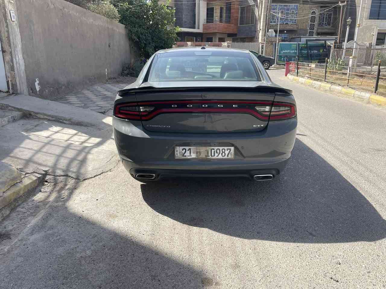 السلام عليكم
للبيع جارجر 2019 SXT وارد امريكي
1-رقم :سليمانية 
  السيارة باسمي تحويل مباشر 
2-محرك: 3600 
3-اللون: اسمنتي
4-فئةالسيارة: SXT
5-عداد المشي : 170 الف كيلو 
6-دخول ذكي
7-بصمة ابواب 
8-تشغيل عن بعد 
9-شاشة كبيرة 
10-حساسات خلفي بلادي
11-تحكمات ستيرن
12-مخارج يو اس بي امامي خلفي
13-تبريد قطعتين
14-كشن كهربائي

حادثها بارد فقط ع كد شبر بالبنيد و شبر بارد بالحاملغ الخلفي بدون اي صبغ 

السيارة جاهزة كير ومحرك وتبريد وحداديه
 الناصرية /المركز 
السعر 230
***********
