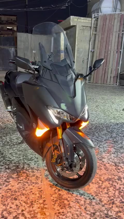 سلام عليكم
دراجه تي ماكس TMX 2019 
موصفات DX  جامه كهرباء 
كشن تدفئه تبريد جديده 
البيع مكان بغداد بلديات 
جديده كلش
سعر 85$
***********
