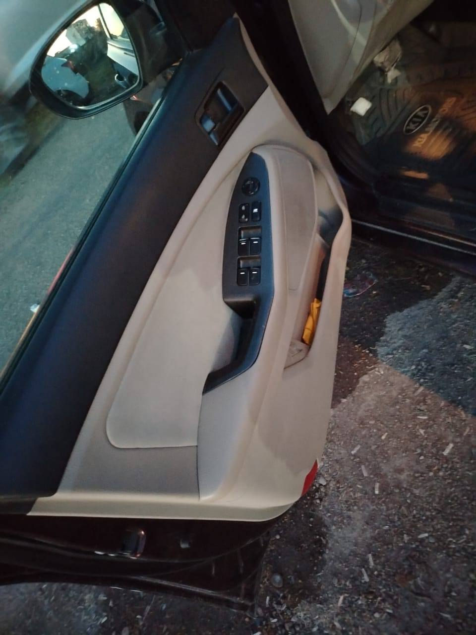 اوبتمه ٢٠١٣ رقم بغداد وارد أمريكي حاث جاملغ وبنيد سيارة نصبتهه كلش حلوة داخل جديد تخم تاير جديد صدر خلفي أمامي جديد تراي كلش حلو مكينه وكير تمام  نصبتهه كلش حلوة بيع أو مراوس بغداد الكرخ حي الجهاد بيع أو مراوس السعر ١٠٨وبيهه مجال كلش بسيط سيارة كلش مضيفه ***********
